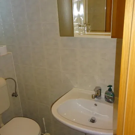 ゲストハウス And Milena 3*