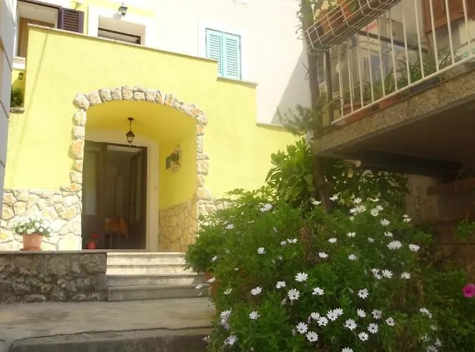 And Milena Guest house Moscenicka Draga